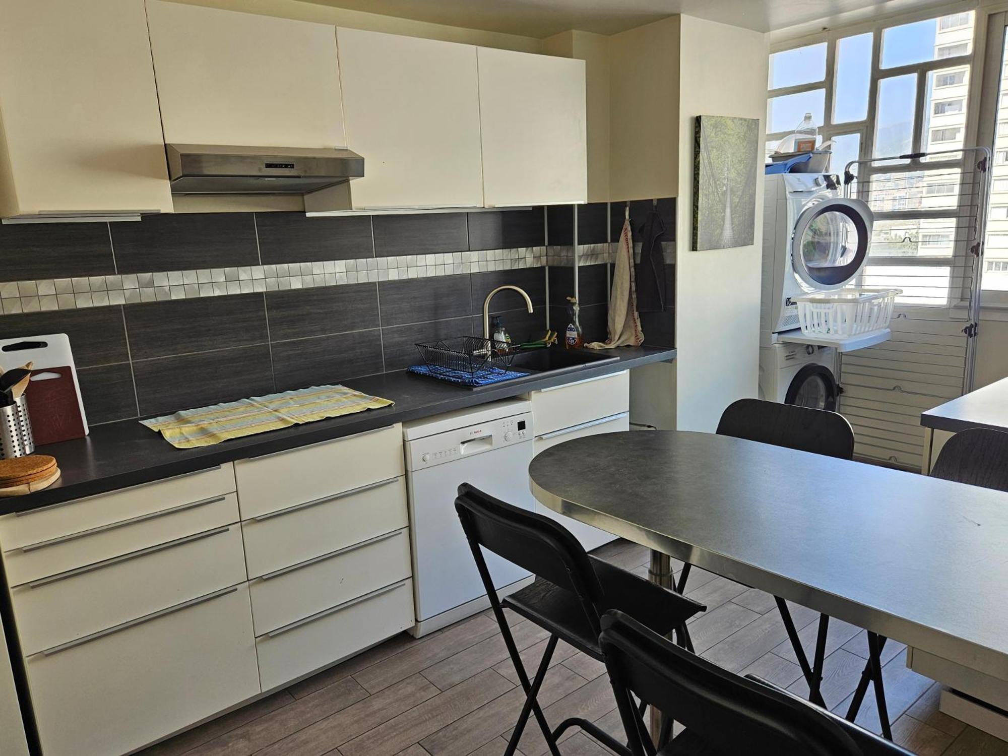 Chambre En Colocation Fille, Proche Mer, Climatisation 툴롱 외부 사진